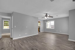 362 Wharfsdale Road  photo 4