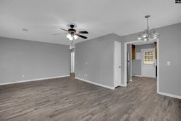 362 Wharfsdale Road  photo 4