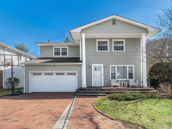 183 Soundview Drive , Port Washington, NY 11050