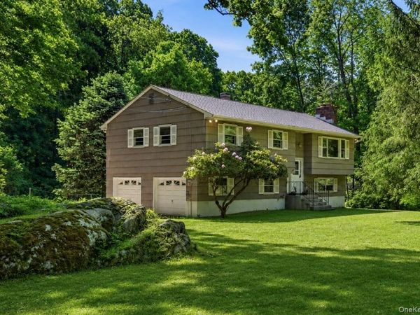17 Yerkes Road, North Salem, NY 10560