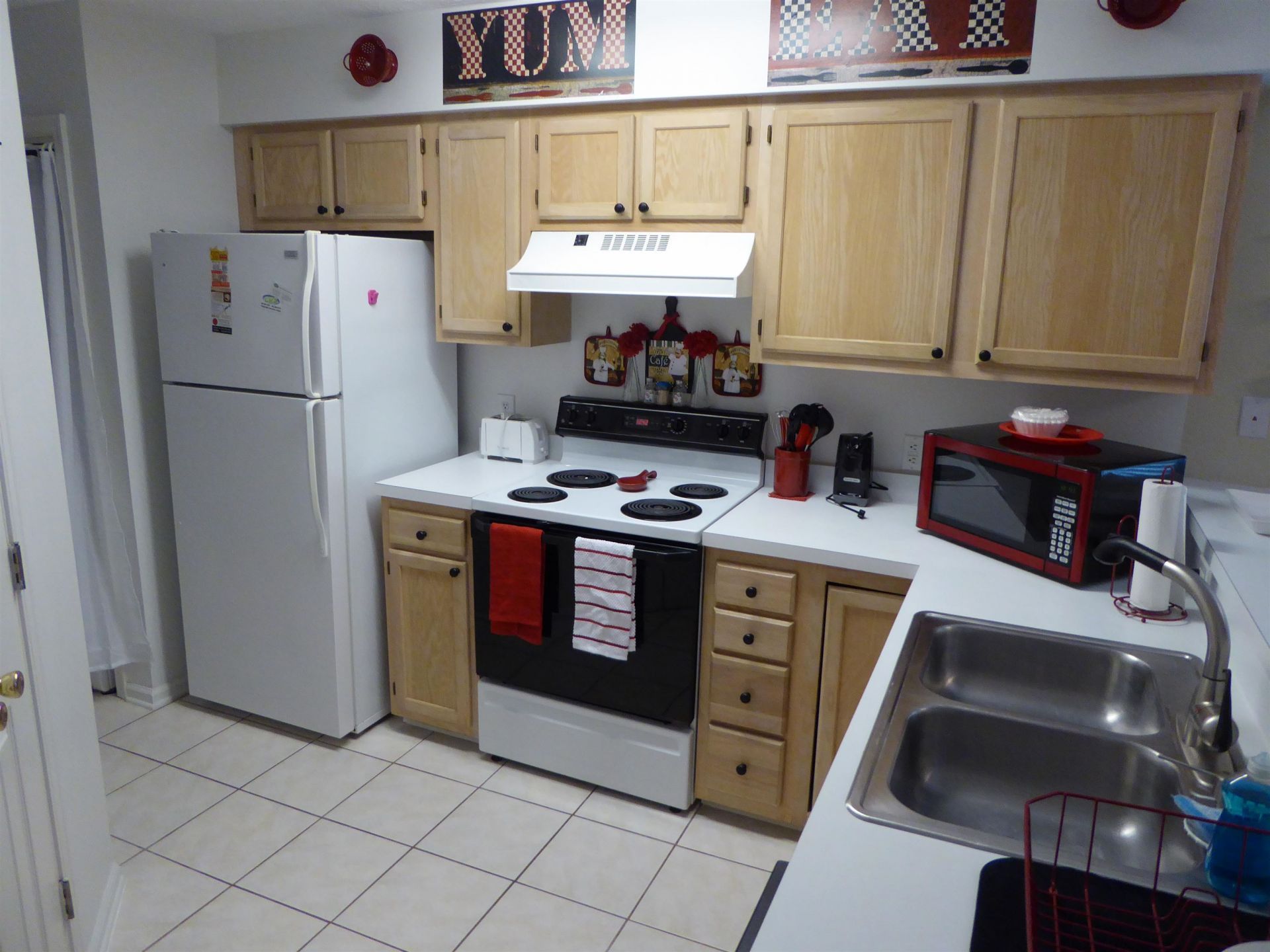 541 White River Ct.  Photo 6