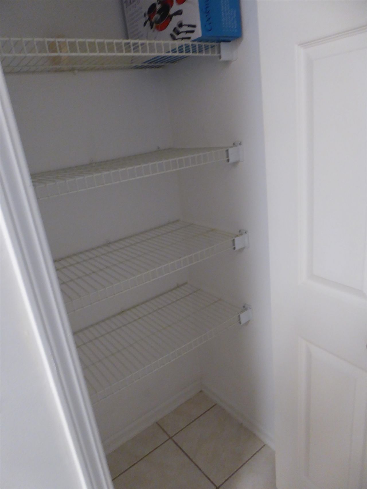 541 White River Ct.  Photo 9
