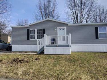 29 Horizon Drive, New Hartford, NY 13413