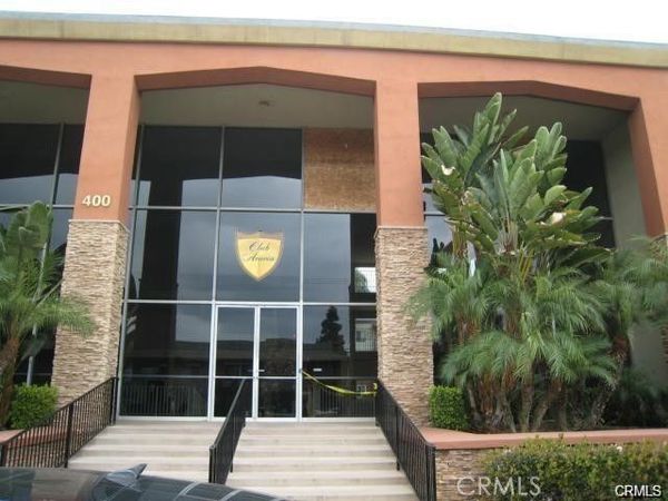 400 N Acacia, Unit D29, Fullerton, CA 92831