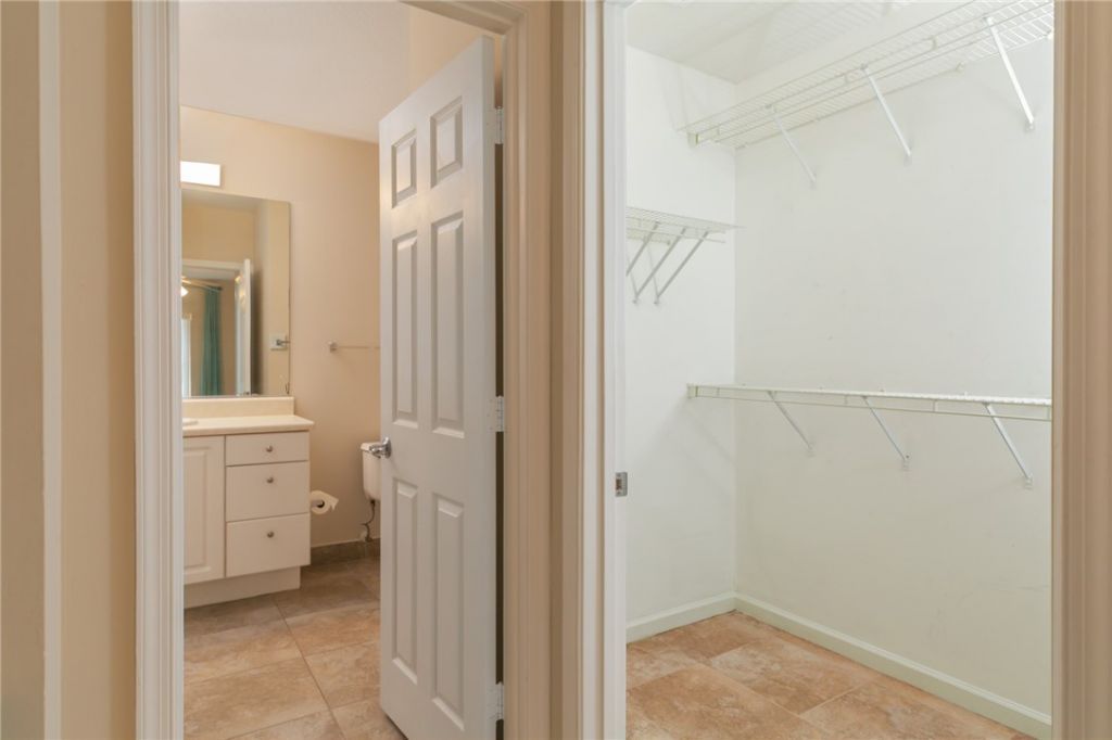5015 Fairways Circle, Unit 107, Vero Beach, FL 32967 Photo