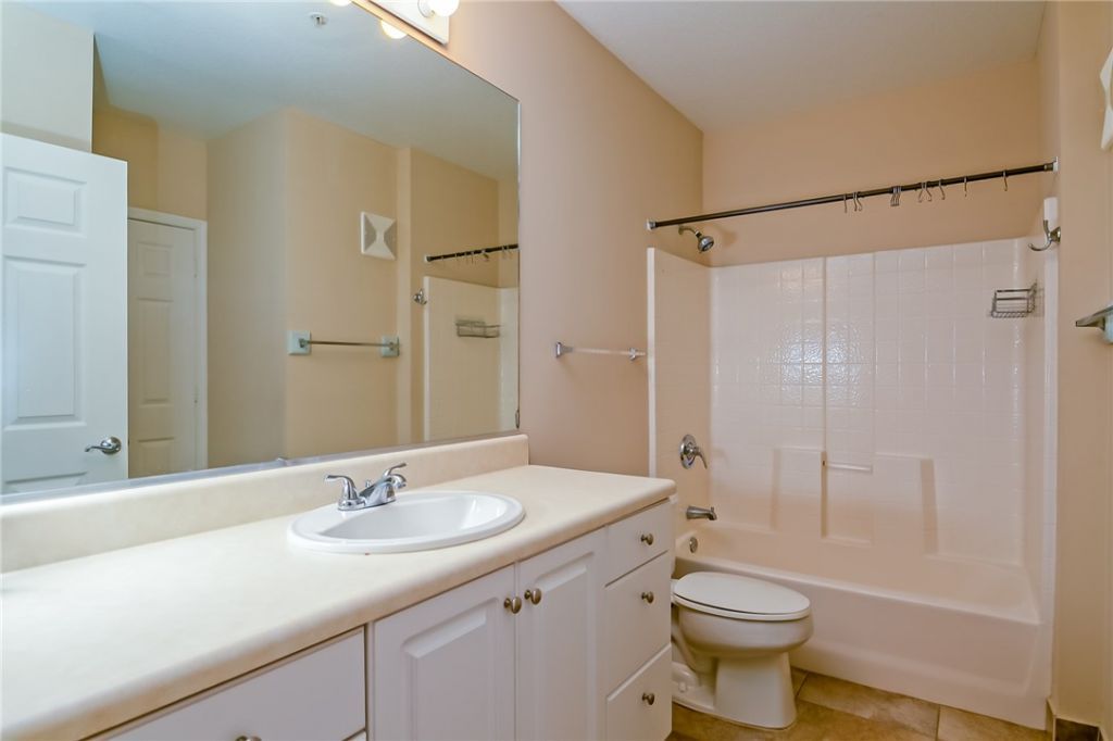 5015 Fairways Circle, Unit 107, Vero Beach, FL 32967 Photo