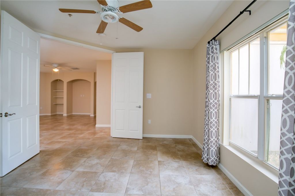 5015 Fairways Circle, Unit 107, Vero Beach, FL 32967 Photo