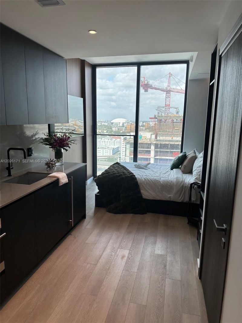 20 NE 11th St , Unit 3712, Miami, FL 33132 Photo