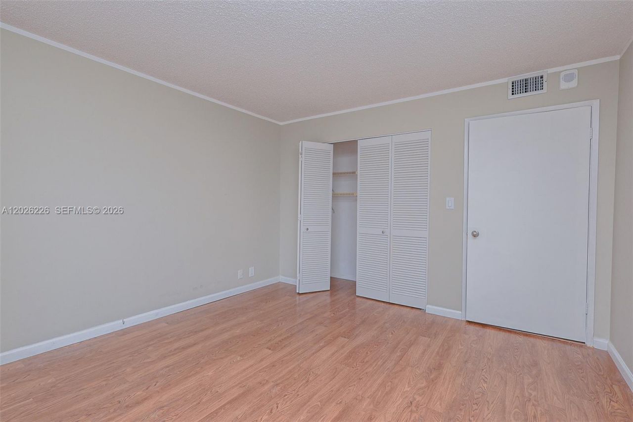 1865 Brickell Ave , Unit A514, Miami, FL 33129 Photo