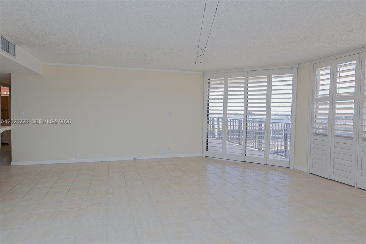 1865 Brickell Ave , Unit A514, Miami, FL 33129 Photo