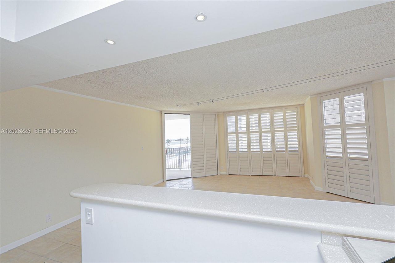 1865 Brickell Ave , Unit A514, Miami, FL 33129 Photo