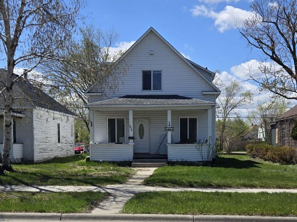 1017 Minnesota Avenue NW, Bemidji, MN 56601