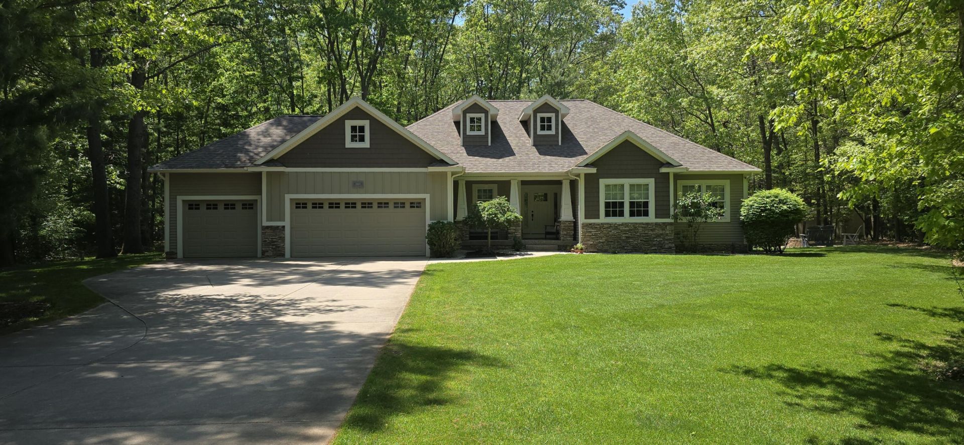 6463 Terravita Drive, Whitehall, MI 49461 Main Photo