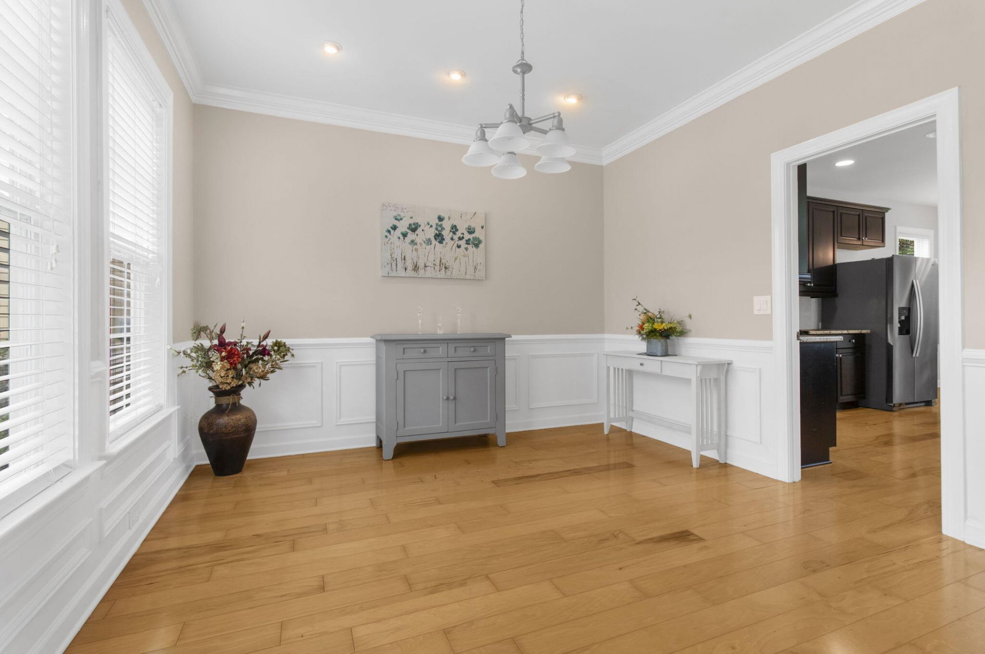 104 Plank Court Photo 12