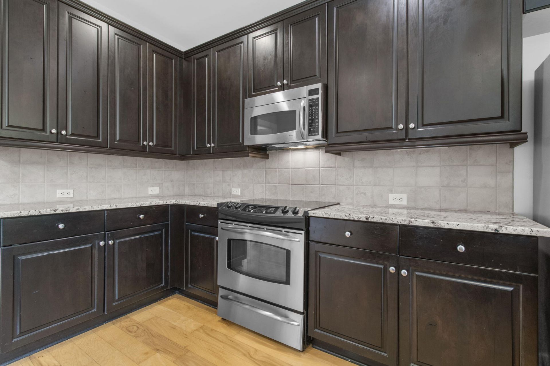 104 Plank Court Photo 23