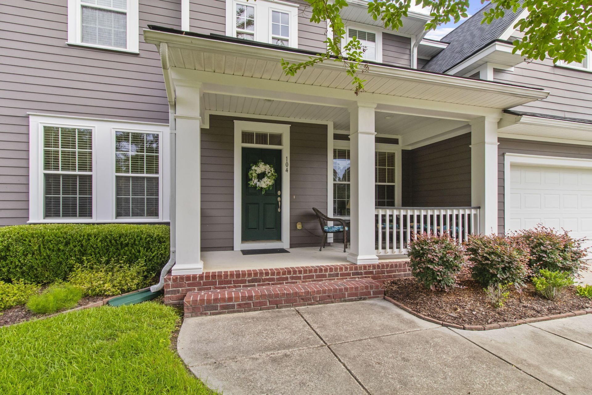 104 Plank Court Photo 6