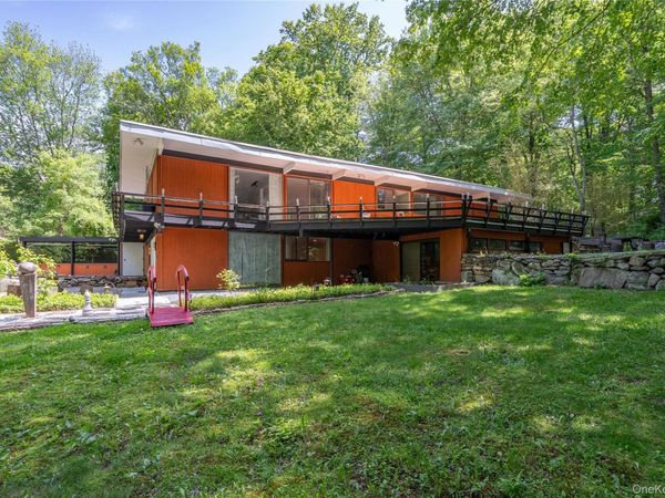4 Half Mile Road , Armonk, NY 10504