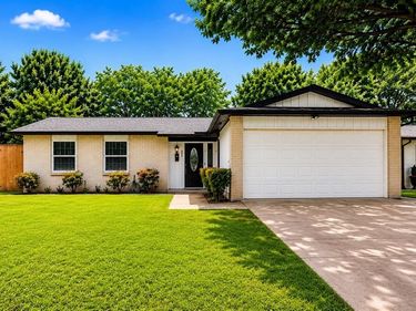8617 Flicker Lane, Dallas, TX 75238