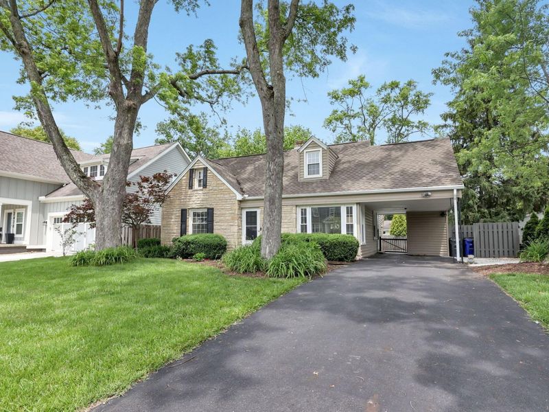 2420 Swansea Road, Upper Arlington, OH 43221 Photo 2