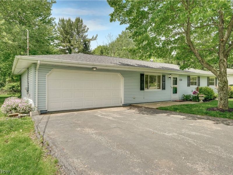 857 Eileen Drive , Macedonia, OH 44056 Photo 3
