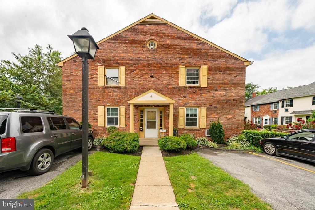 2 S Brandywine Street, Unit 2F, West Chester, PA 19382 Main Photo