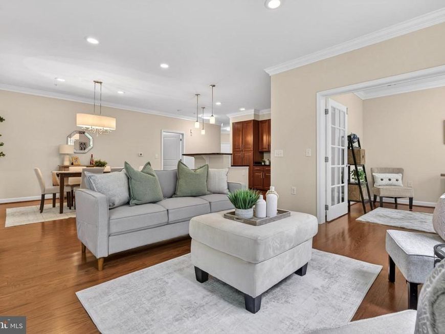 11 Clay Lodge Lane, Unit 104, Baltimore, MD 21228 Main Photo