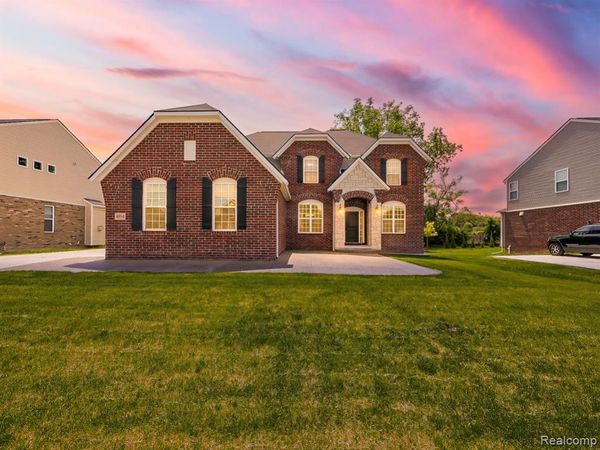 4054 Jayden Court, Sterling Heights, MI 48314