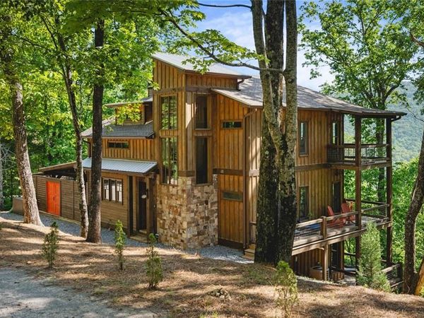 114 Amy Creek Circle , Ellijay, GA 30540