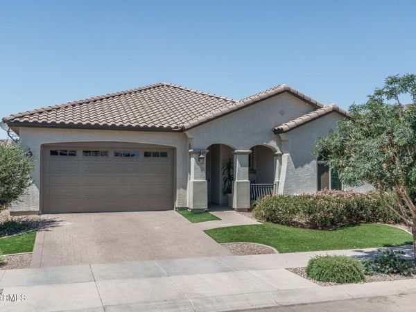 16042 W ELECTRA Lane, Surprise, AZ 85387