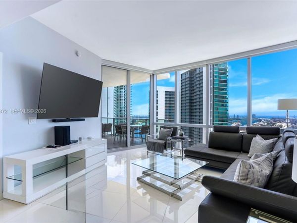 851 NE 1st Ave , Unit 3909, Miami, FL 33132