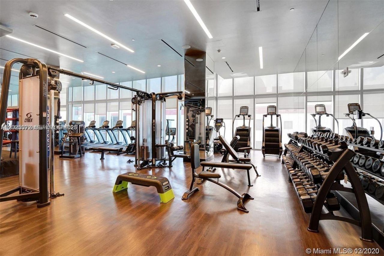 851 NE 1st Ave , Unit 3909, Miami, FL 33132 Photo