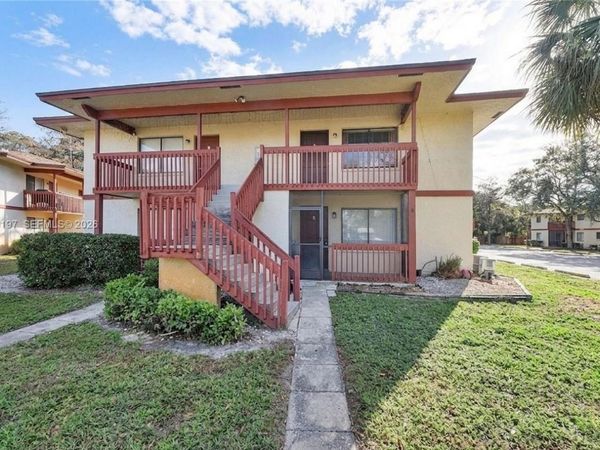2070 NW 43rd Ter , Unit 6, Lauderhill, FL 33313