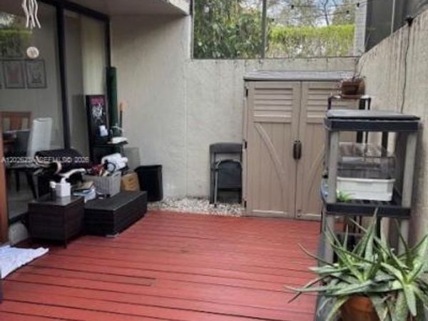 3190 Bird Ave, Unit 15, Coconut Grove, FL 33133