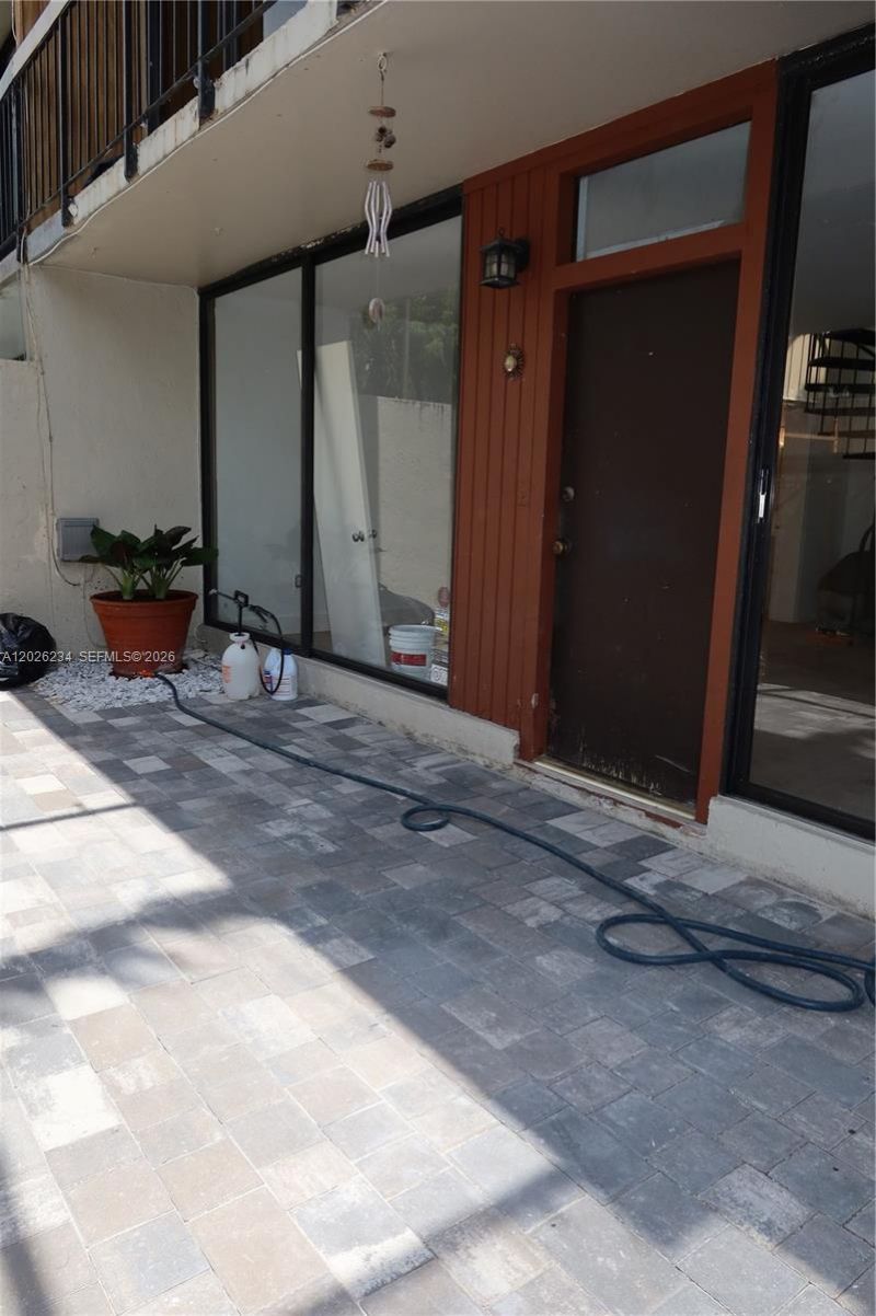 3190 Bird Ave, Unit 15, Coconut Grove, FL 33133 Photo