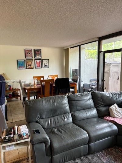 3190 Bird Ave, Unit 15, Coconut Grove, FL 33133 Photo