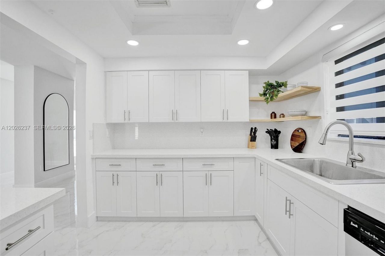 1355 Madison St , Hollywood, FL 33019 Photo