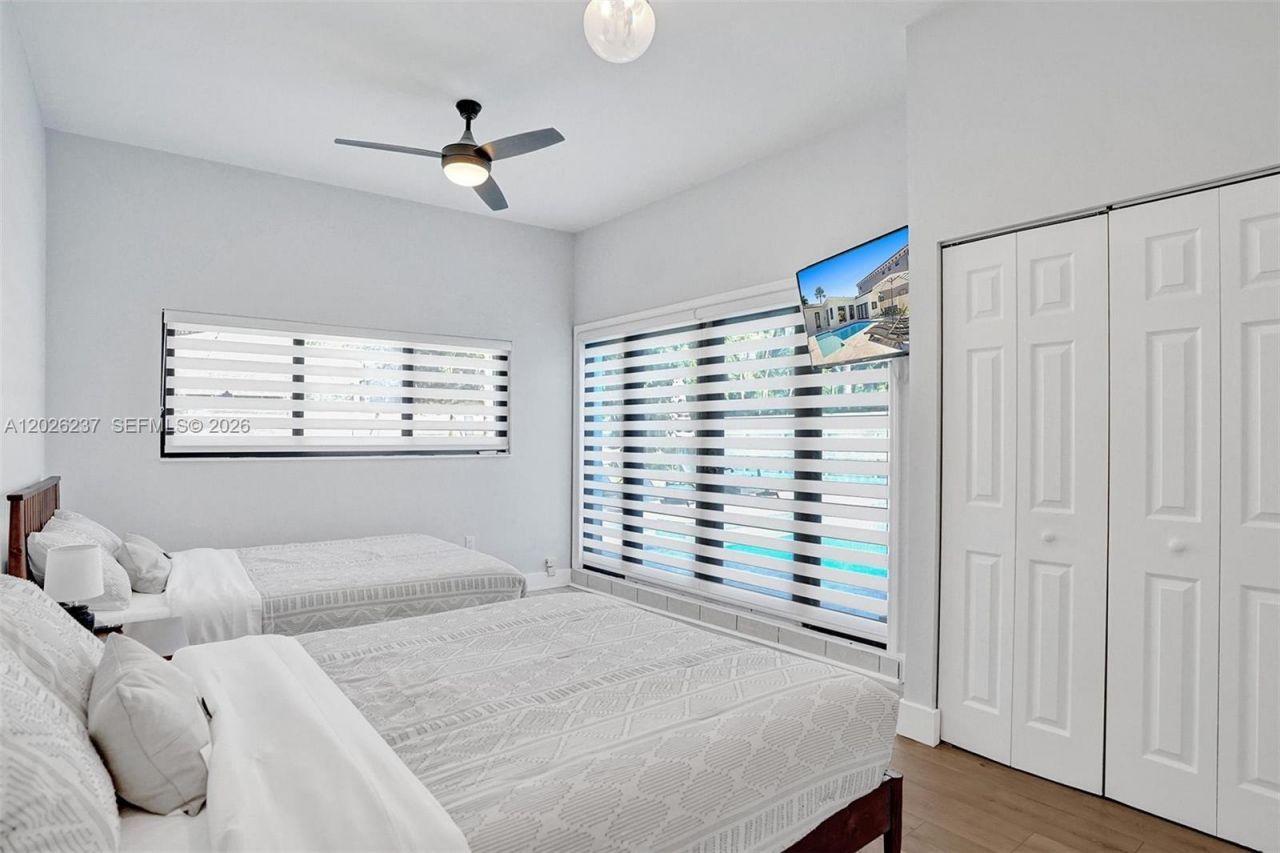 1355 Madison St , Hollywood, FL 33019 Photo