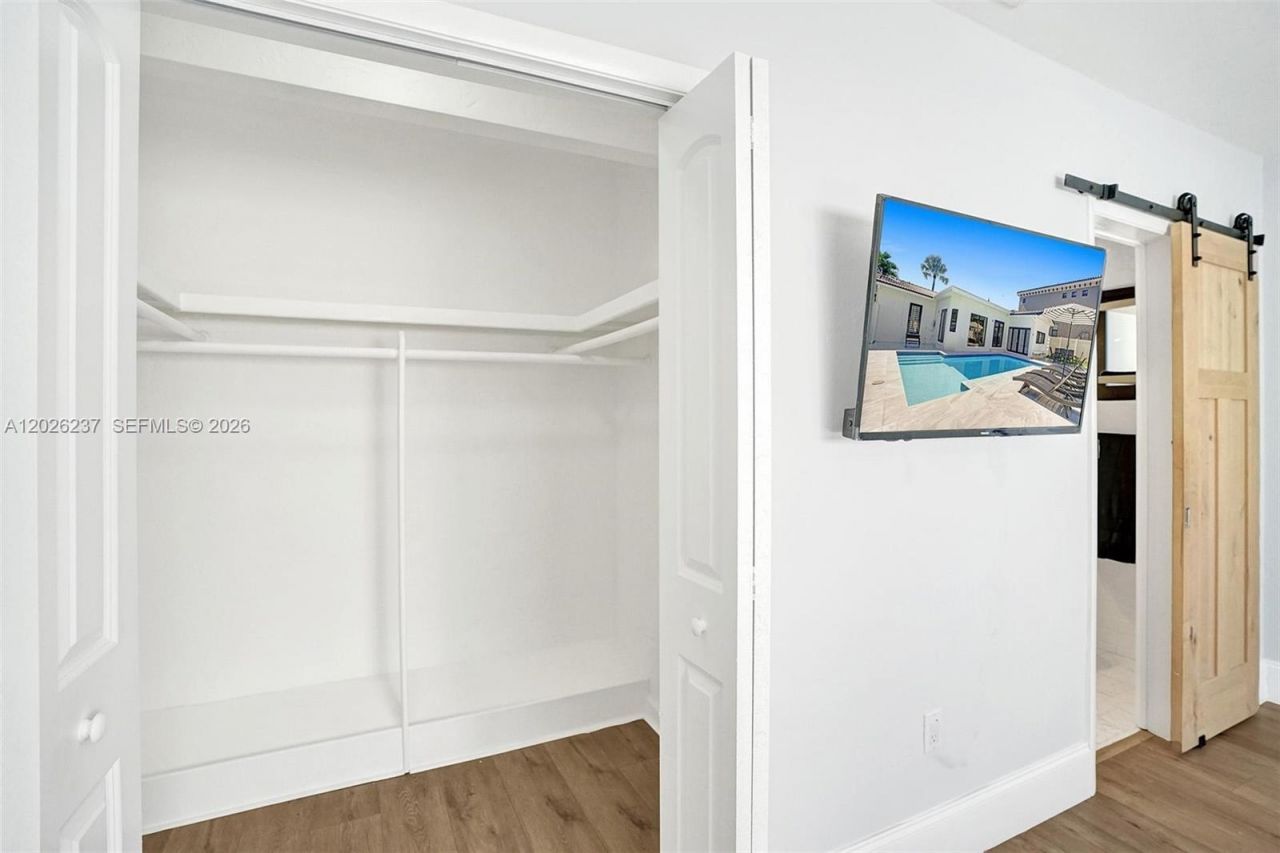 1355 Madison St , Hollywood, FL 33019 Photo