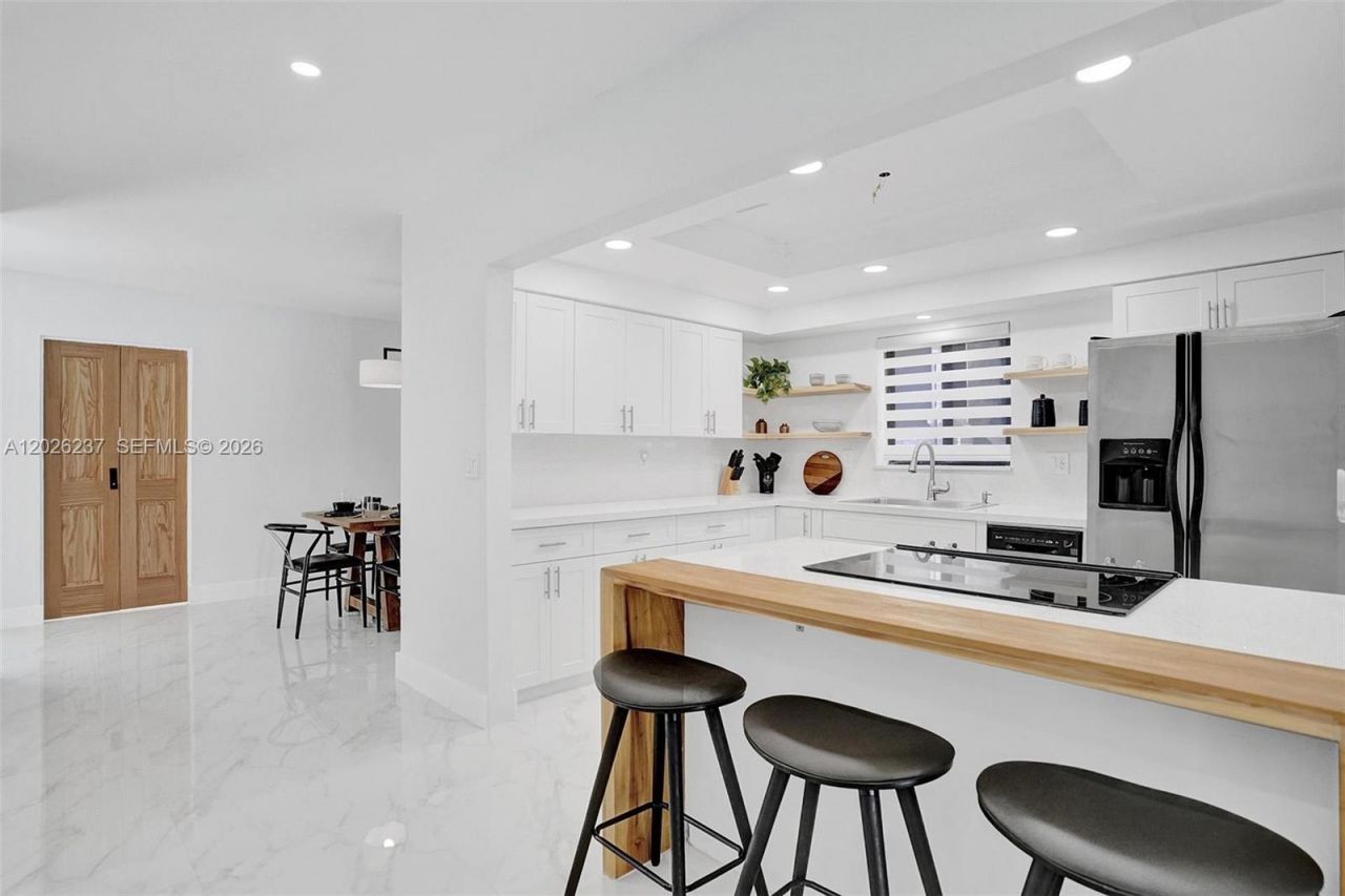 1355 Madison St , Hollywood, FL 33019 Photo