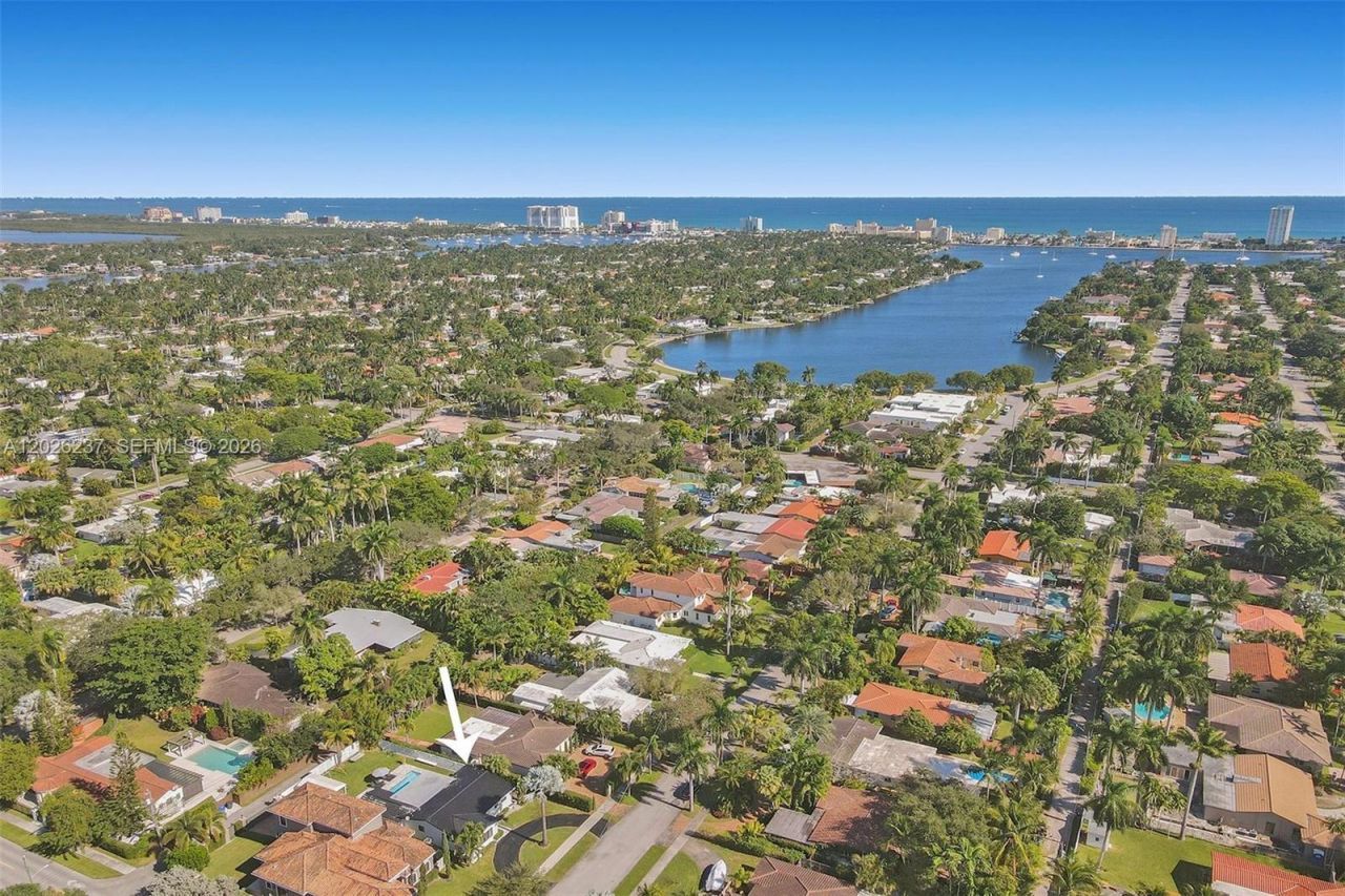 1355 Madison St , Hollywood, FL 33019 Photo