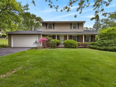 42 Chipping, Fairport, NY 14450