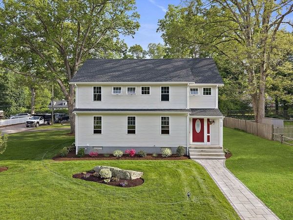 115 Great Republic Ave, Weymouth, MA 02190