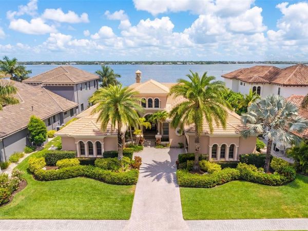 4015 HAWK ISLAND DRIVE , BRADENTON, FL 34208