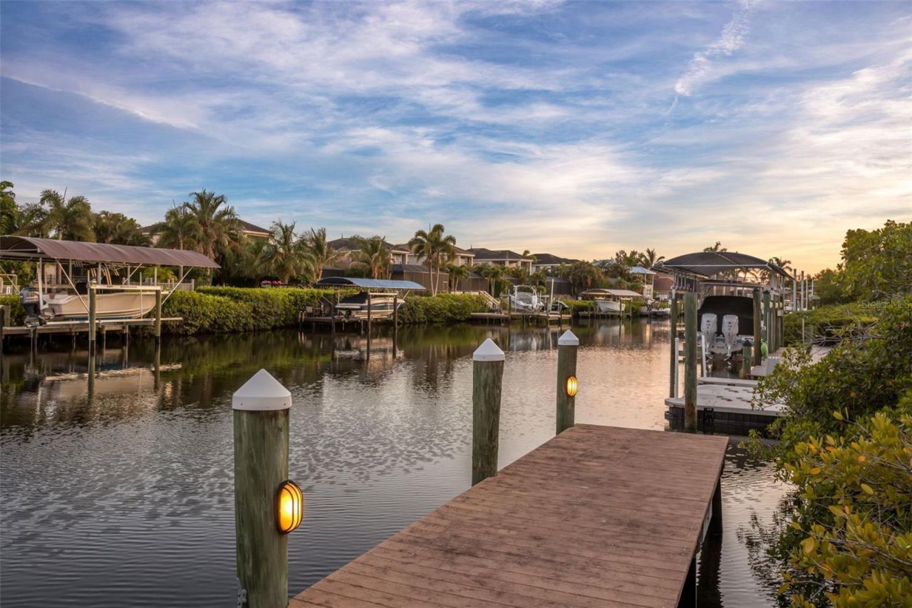 4015 Hawk Island Drive, Bradenton, FL 34208 Photo