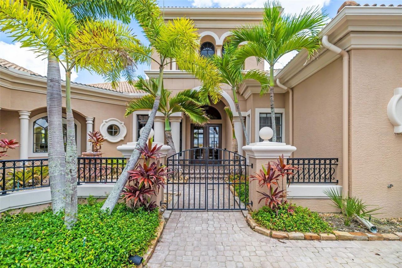 4015 Hawk Island Drive, Bradenton, FL 34208 Photo