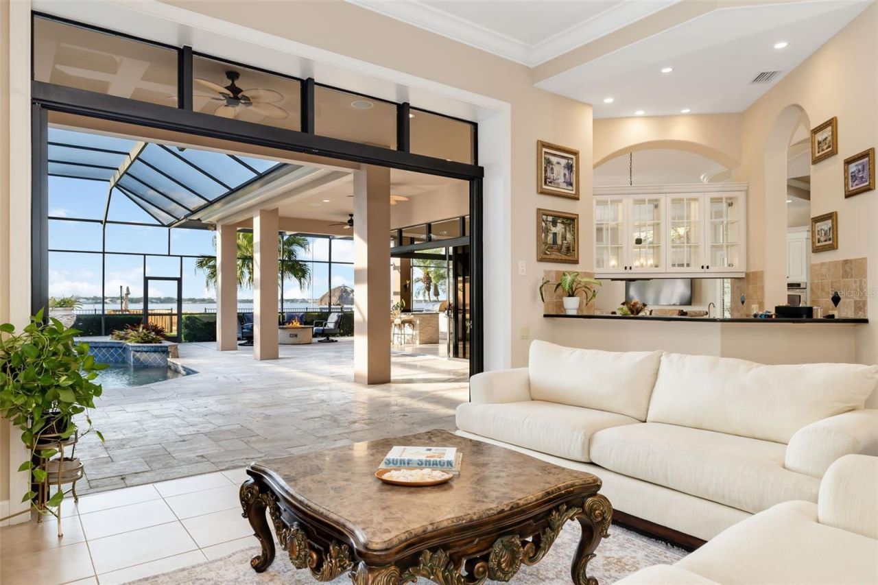 4015 Hawk Island Drive, Bradenton, FL 34208 Photo