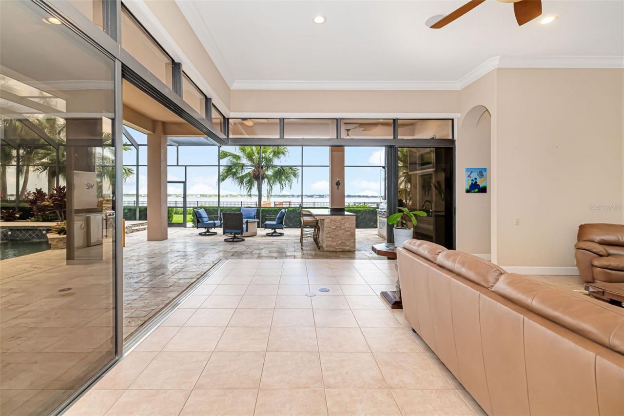 4015 Hawk Island Drive, Bradenton, FL 34208 Photo