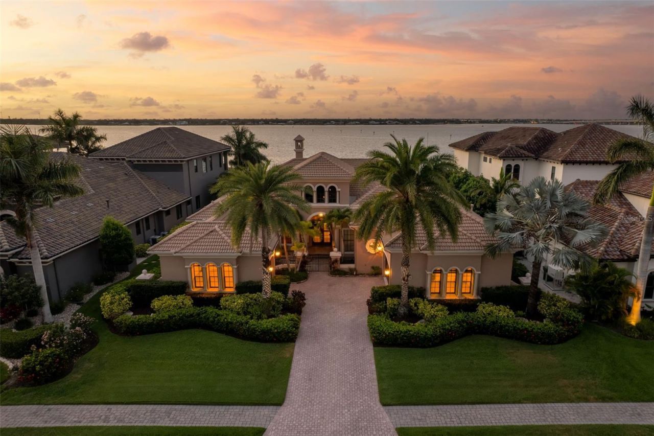 4015 Hawk Island Drive, Bradenton, FL 34208 Photo