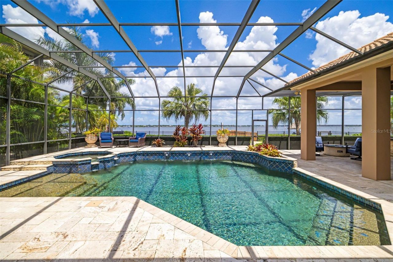 4015 Hawk Island Drive, Bradenton, FL 34208 Photo