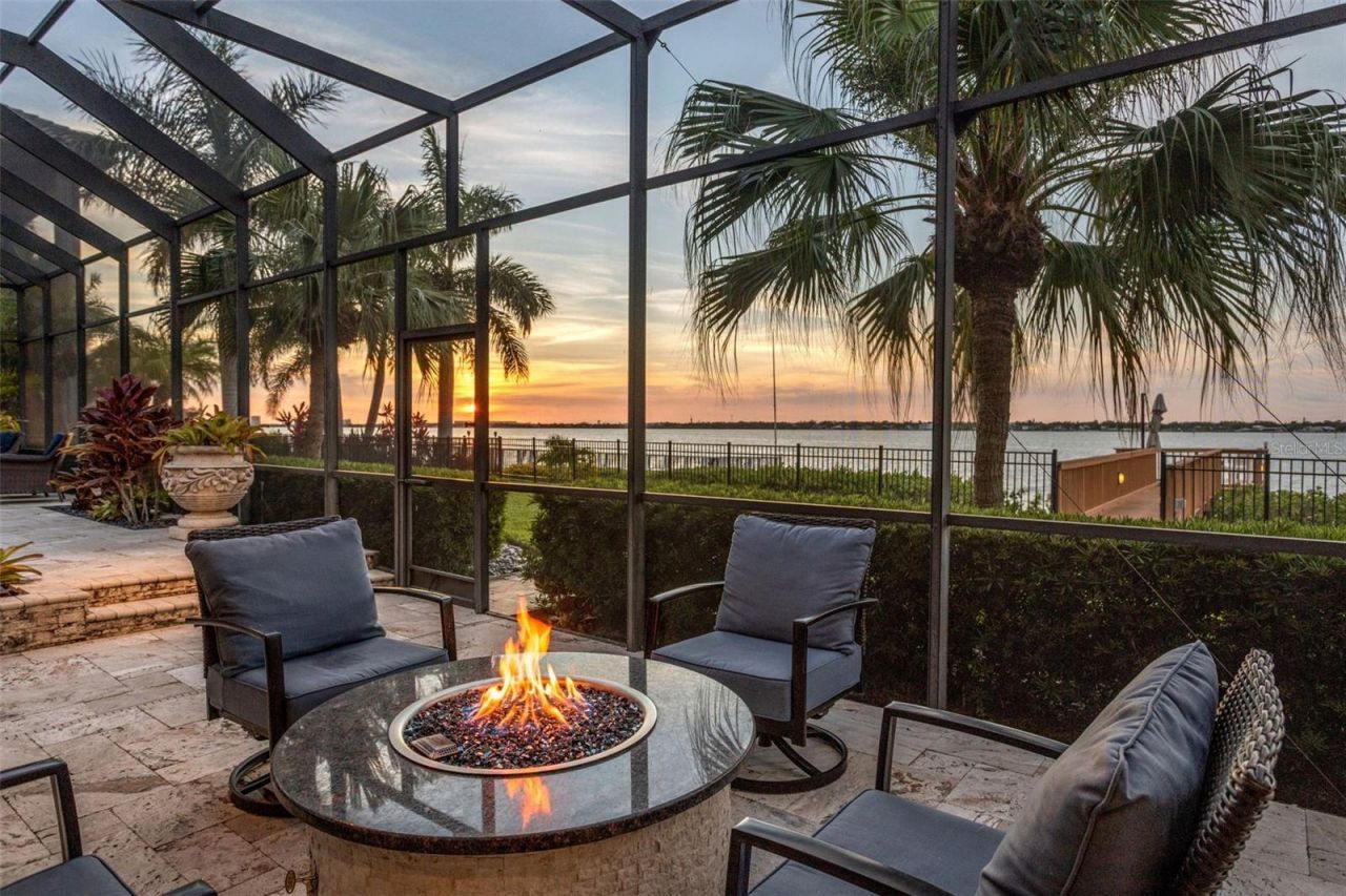 4015 Hawk Island Drive, Bradenton, FL 34208 Photo